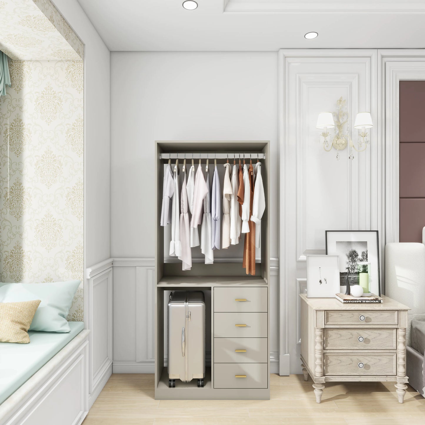 Walk in closet